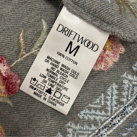 Driftwood embroidered Shelly Kimono top size M - Picture 9 of 9